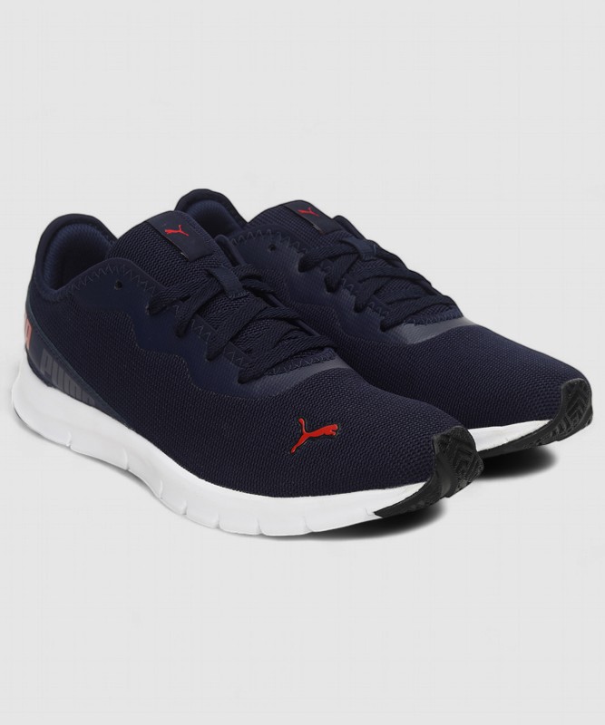 Usha EI 2102 1000 W Ultra Lightweight Dry Iron with Non-Stick Soleplate (Orange)