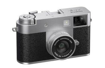 Fujifilm X Half 17.7MP 1 inch CMOS Sensor with 10.8mm f/2.8-11 Lens|Retro Style mirrorless Compact Travel Camera|2k vlogging for Street/Lifestyle – Silver