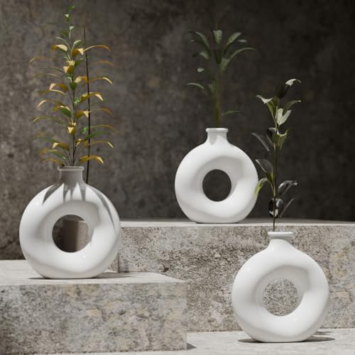 Pigeon Amaze Plus Electric Kettle 1.5 L, 1300 Watt, Stainless Steel Body with Auto Shut-off Feature Used for Boiling Water – (Silver)