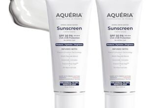 Aqueria Brightening & Moisturizing Multi-Active French Sunscreen SPF 50 PA++++ | In-Vivo/In-Vitro Tested | 5% Niacinamide, 5 Ceramides & Vitamin E | Modern UV Filters | Broad Spectrum UVA/UVB & Blue Light Protection | Lightweight, No White Cast, Sweat Resistant | Suitable for Daily Use | For Normal, Dry & Sensitive Skin | Pack of 2 (30g)