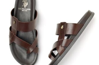 U.S. POLO ASSN. Mens IKER Brown Slippers – (UK10) (US11) (2FD24644K04)