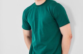 Snitch Solid Men Crew Neck Dark Green T-Shirt