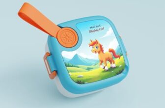 MEDALLIX Plastic Lunch Box with Spoon, Leak-Proof Kids Tiffin Box, Durable Eco-Friendly School Lunch Container for Boys & Girls | LUNCHMATE Mini But Mighty Cool (500 ML – Blue)