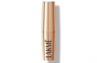 LAKMÉ LAKM Lakme Powerplay Priming Matte Lipstick, Smooth Finish, Lightweight Smudgeproof, Lasts 16hrs, Hydrates Lips, Rosy Sunday, 3.6g